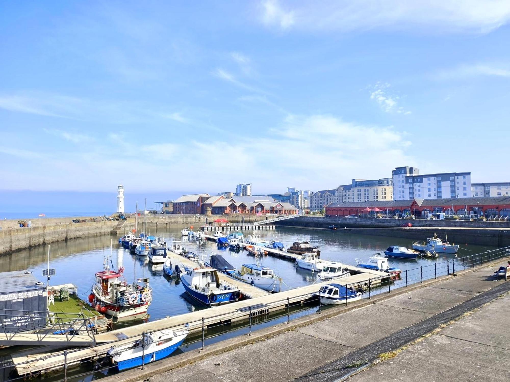 Ocean Park Apartments - Oceanfront - Free Parking And Fast Wifi Edimburgo Esterno foto