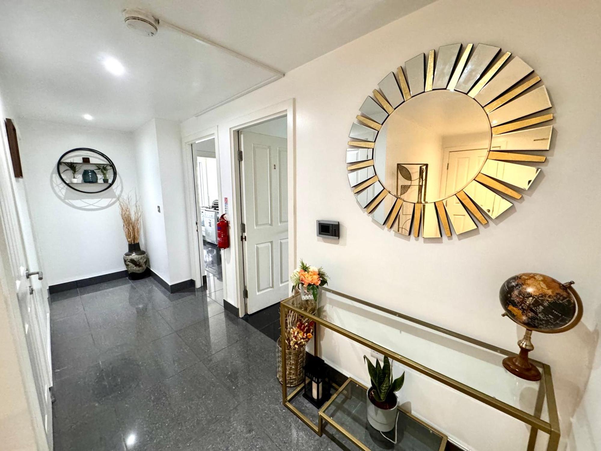 Ocean Park Apartments - Oceanfront - Free Parking And Fast Wifi Edimburgo Esterno foto