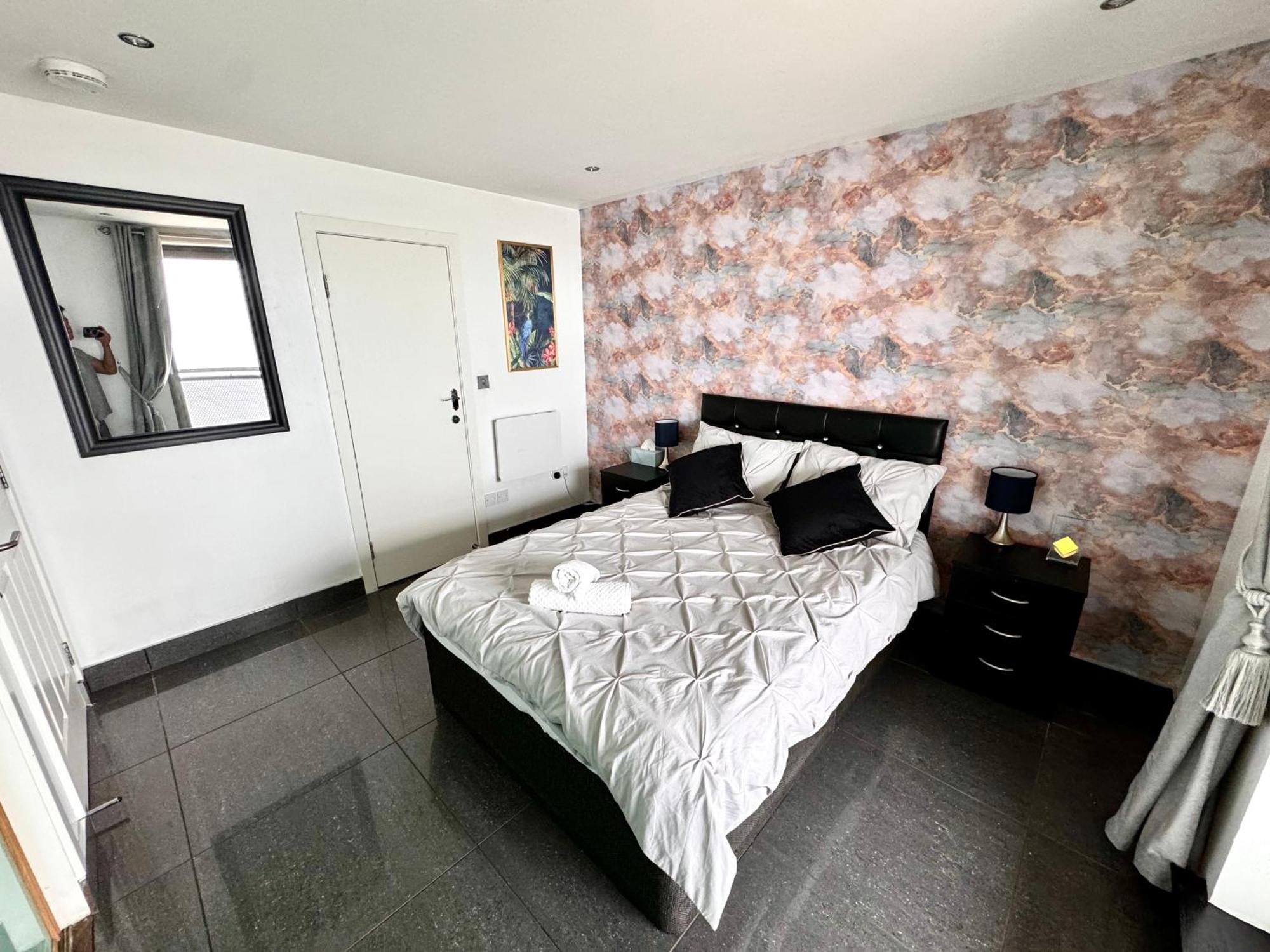 Ocean Park Apartments - Oceanfront - Free Parking And Fast Wifi Edimburgo Esterno foto